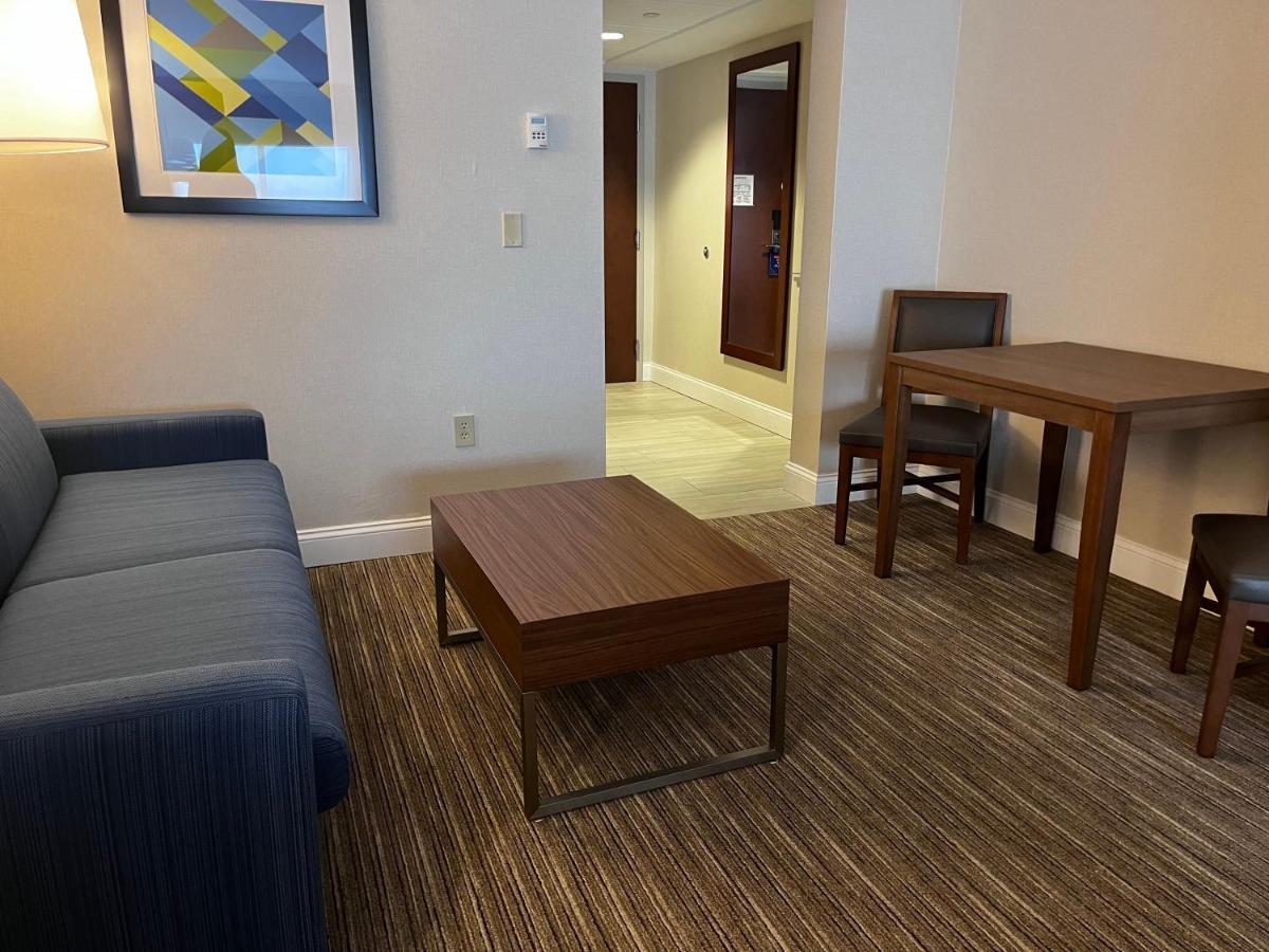 Holiday Inn Express & Suites Williamsport, An Ihg Hotel Extérieur photo