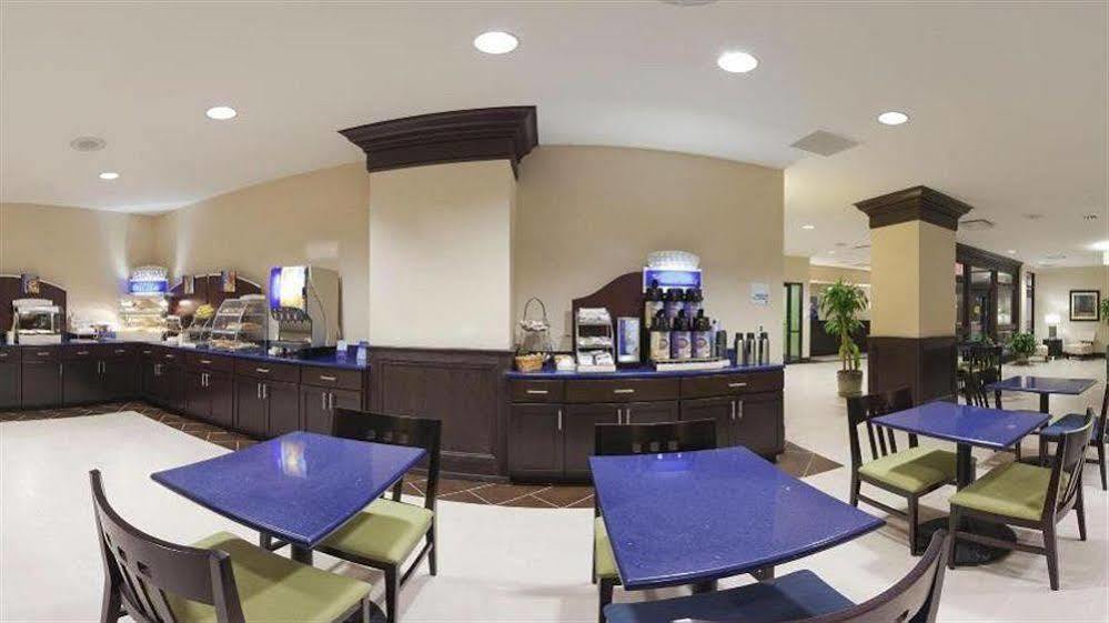 Holiday Inn Express & Suites Williamsport, An Ihg Hotel Extérieur photo